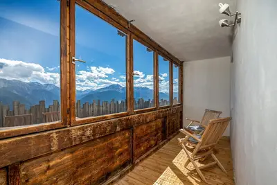 Image de Studio \"Oberköbenhof Tal\" avec vue sur la montagne, terrasse partagée et Wi-Fi