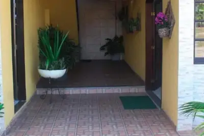 Image de Hospedagem Central - SuĂte 112 - Cabo Frio - Aluguel EconĂ´mico
