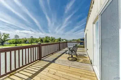Image de Cozy Bayou Fishing Camp on Brady Road with private Boat Launch and great views!