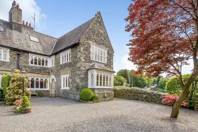 Image de Bannerrigg, a fabulous celebration house with hot tub and cinema in Windermere at the heart of the E