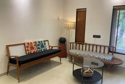Image de Stylish 2bhk Retreat, Perfect for Families.
