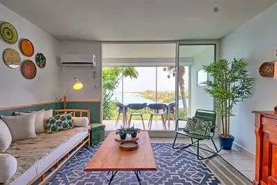 Image de Studio à St-Martin avec piscine, clim et vue imprenable