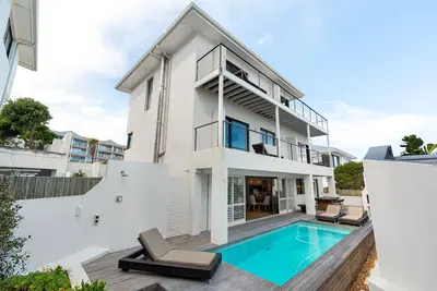 Image de Spectacular Villa 2 Minutes From The Beach