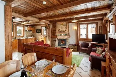 Image de Chalet luxueux avec jacuzzi, sauna et WiFi aux Gets