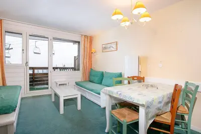 Image de Charmant 2 pièces au calme, proche pistes et commerces, balcon sud-ouest, pour 5 personnes