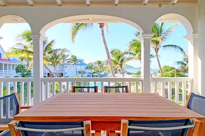 Image de Duplex 2 chambres Baie Orientale, piscine, clim, WiFi