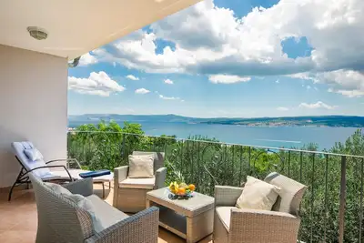 Image de Panoramic Sea View Hideaway Penthouse