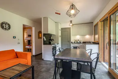 Image de Appartement 3 Pièces + Cabine, 6 Pers, Terrasse Sud/Est, Proche Pistes, Garage, Wi-Fi