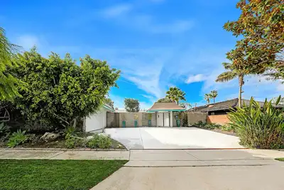 Image de Ocean View Furnished Home in Newport Beach