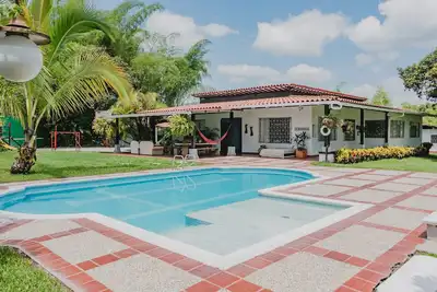 Image de Casa Campestre Acogedora con Piscina y Vivero en el Eje Cafetero