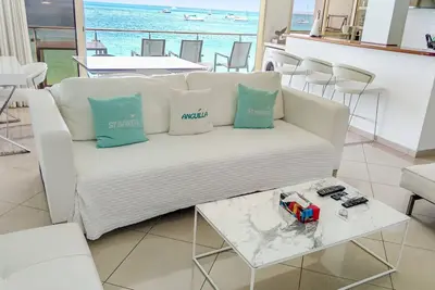 Image de Luxury Beachfront Condo on the very heart of Grand Case
