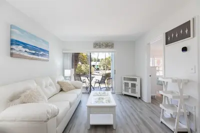 Image de Bayside Condo with Pool and Dock