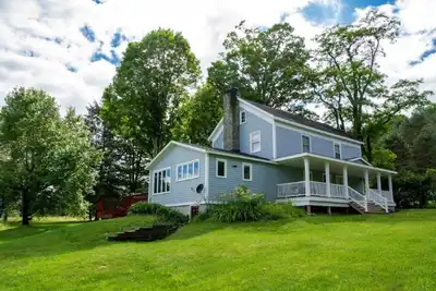 Image de 5 minutes to Cooperstown Village - New Renovation!