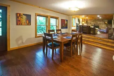 Image de Relax with the whole family, at this spacious home, in beautiful Rabun County.