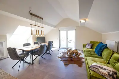 Image de Appartement 'Ferienwohnung Hirsch' avec vue sur les montagnes, balcon et Wi-Fi