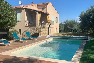 Image de Maison tout confort, 6 pers, piscine sécurisée, pleine nature, milieu oliviers.