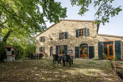 Image de Ferme \"Girasole\" avec piscine partagée, jardin privé et Wi-Fi