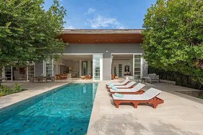 Villa Akasha - Designer's Dream 2br pool villa