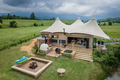 Image de Luxury Tented River Camp