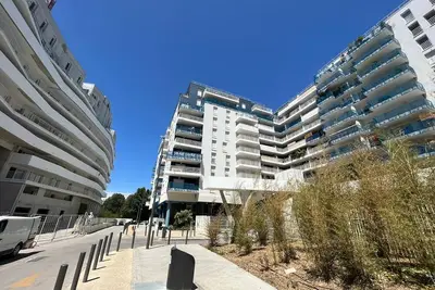 Appart avec terrasse proche Vélodrome