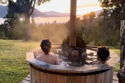 Image de Casa de Campo con Tina de Agua Caliente en Trevelin