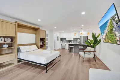 Cozy Villa Emma: 4-min walk to beach