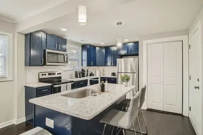 Image de Cozy & Modern Gem By Airport & Downtown