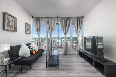 Image de mountain view Condo by UofC/Lrt/free parking/gym/easy access to Banff