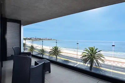 Image de Sea Views in Exclusive Apartment with Garage