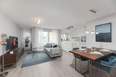 Image de Deluxe Apartment 2 Schlafzimmer - Kostenlos Parken - Messe Flughafen - Balkon
