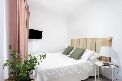 Image de Eden Rentals 106 Surfy Stylish Bed&Coffee Room