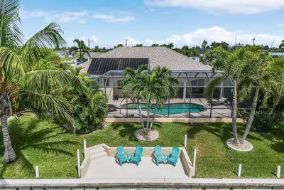 Image de Villa TropiCozy 3/2 plus Den with Pool