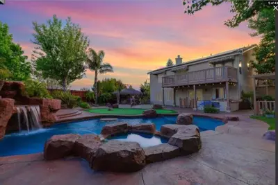 Image de Oceanside Resort Retreat