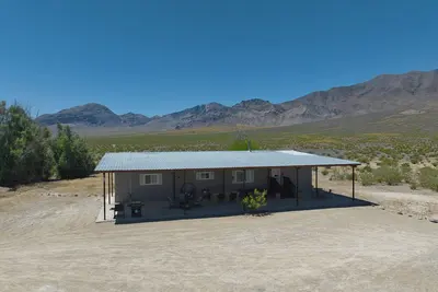 Image de Million Dollar View close to Death Valley and remote for Perfect Stargazing