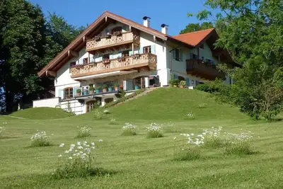 Image de Prés de Salzburg, Autriche, chalet luxe avec lac prive
