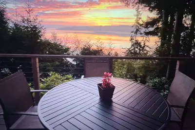 Image de Serenity Pines by AvantStay | Incredible Views