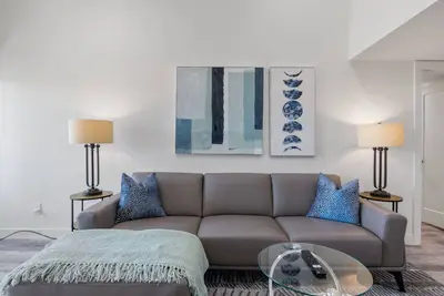 Image de This condominium is a 2 bedroom(s), 2 bathrooms, located in Scottsdale, Az.