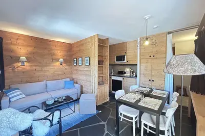 Image de Studio/Coin montagne - 4 pers, proche pistes & commerces, balcon, parking, Wifi - Méribel