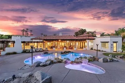 Ultimate Luxury Retreat Over 1. 4 Acres Pool, Spa More