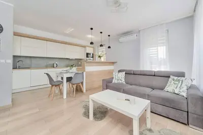Postępowa 85 | Striking Apartment | Parking