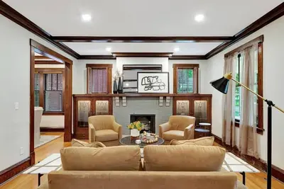 Image de Spacious Craftsman Charmer