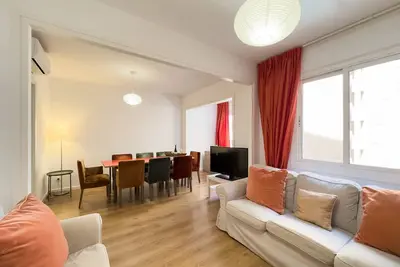 Image de Superbe appartement de 3 chambres Ă coucher Ă quelques minutes du centre ville