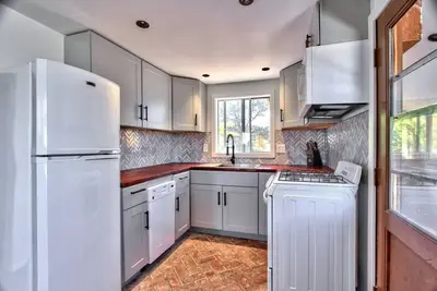 Image de Chateau Smith - dog-friendly cabin with Bbq grill