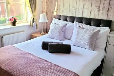 Image de Larkspur House in West midlands- Free Parking & Cinema