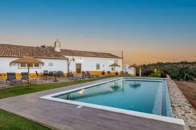 Image de Casa do Forno (Vale Luis Neto-Retiro do CaldeirĂŁo)