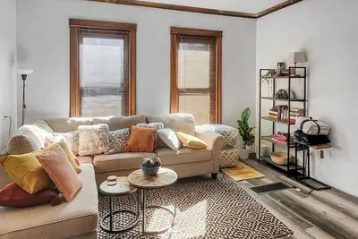 Image de Spacious & Historic Victorian Retreat
