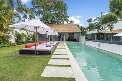 Image de Classy, Sophisticated, Eclectic 4br villa in an excellent location in Seminyak