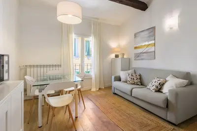 Novella Contemporary Apartment by Mmega