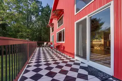 Image de Secluded Berkeley Springs Home w/ Fire Pit + Deck!