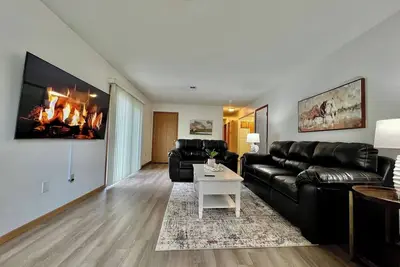 Image de Destiny's Charming remodeled 2 bed Gem Middletown